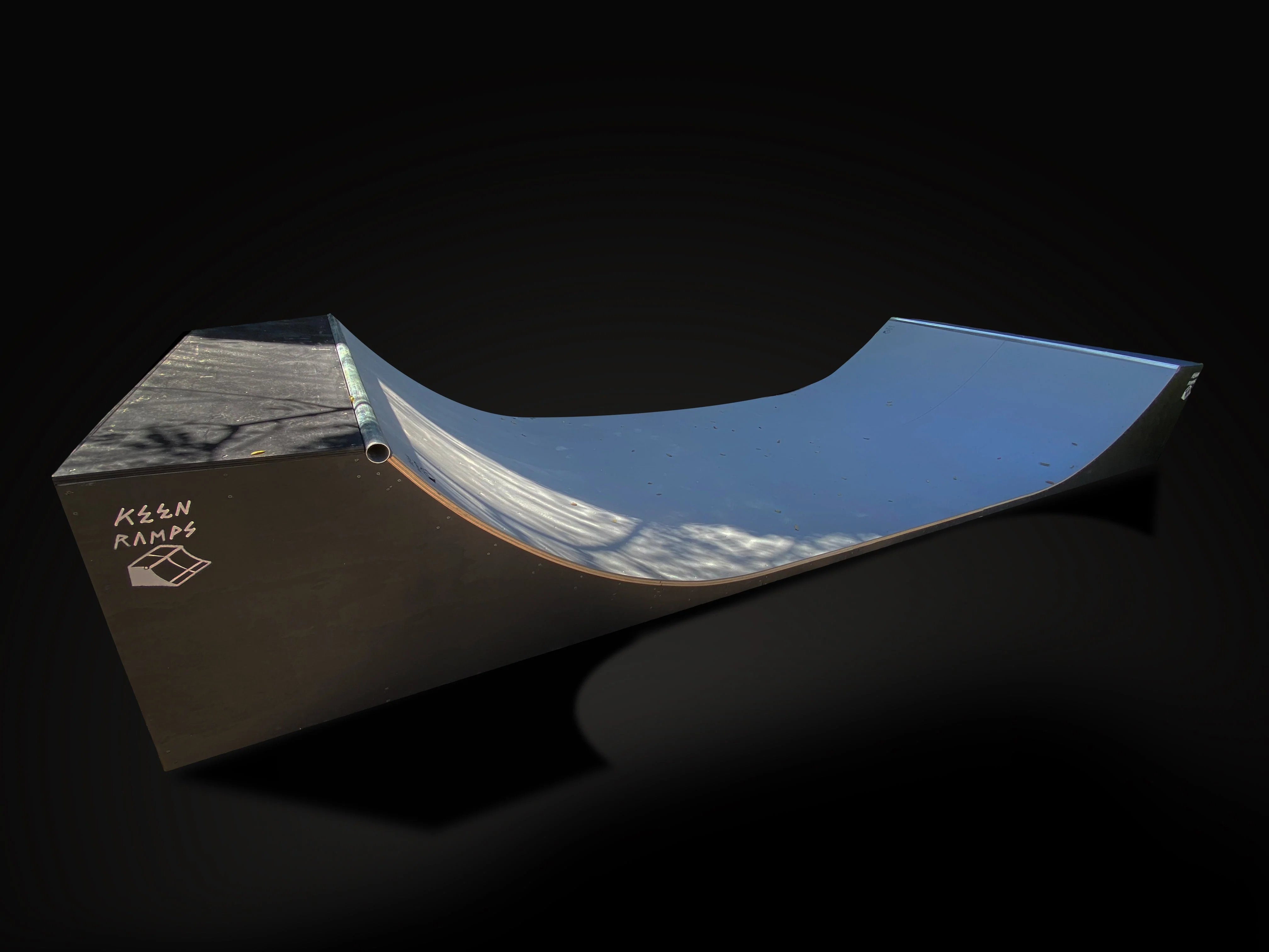 Keen Ramps 3' x 8' Mini Half Pipe - Image 3