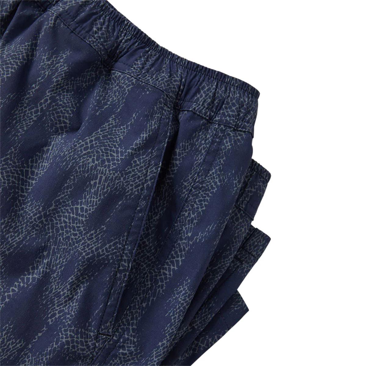 Brixton Everyday Hybrid 7" Shorts - Washed Navy Crackle - Image 4