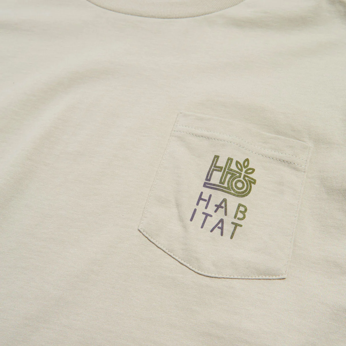 Habitat Pod Stencil Pocket T-Shirt - Off White - Image 3