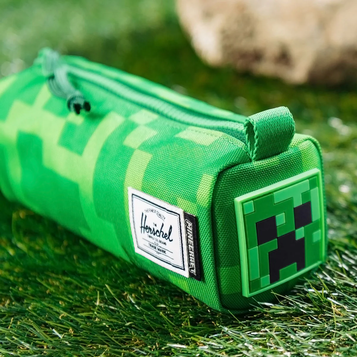 Herschel Supply x Minecraft Settlement Little Pencil Case - Creeper - Image 4