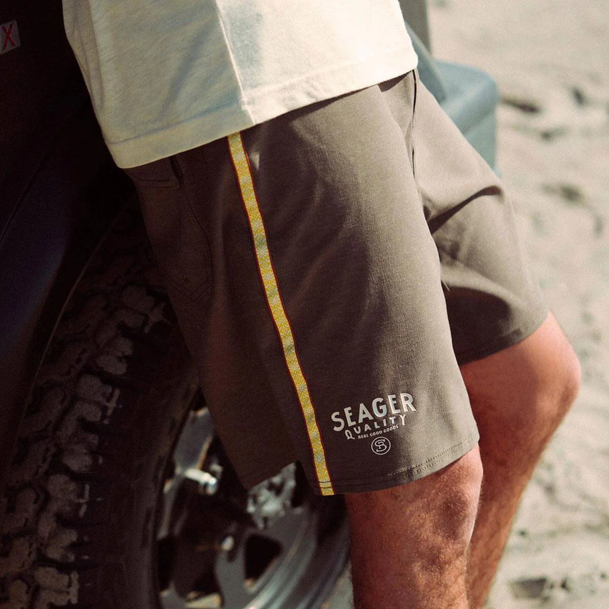 Seager Azteca Boardshorts - Espresso - Image 5
